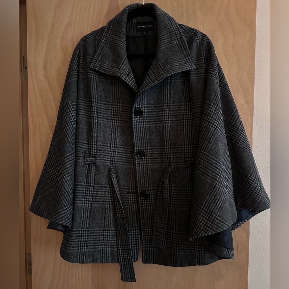 Banana republic wool poncho winter coat Medium